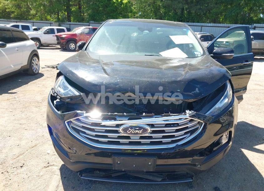 Photo 6 of 2020 Ford Edge TITANIUM (VIN 2FMPK3K98LBB28913)