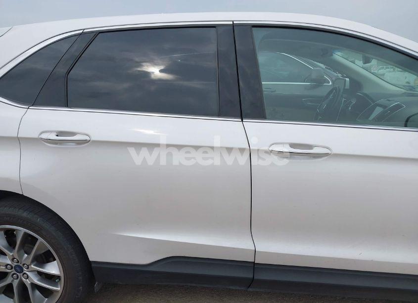 Photo 13 of 2017 Ford Edge TITANIUM (VIN 2FMPK3K9XHBC43939)