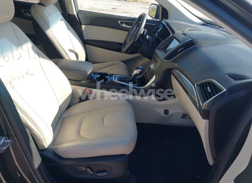 Photo 5 of 2018 Ford Edge TITANIUM (VIN 2FMPK3K9XJBC42764)