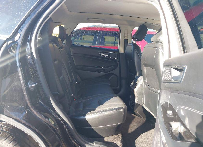 Photo 8 of 2020 Ford Edge TITANIUM (VIN 2FMPK3K9XLBA15822)