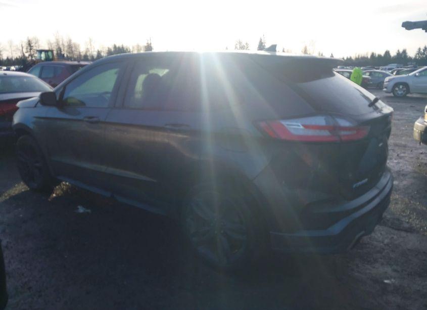 Photo 3 of 2019 Ford Edge ST (VIN 2FMPK4AP0KBB28070)