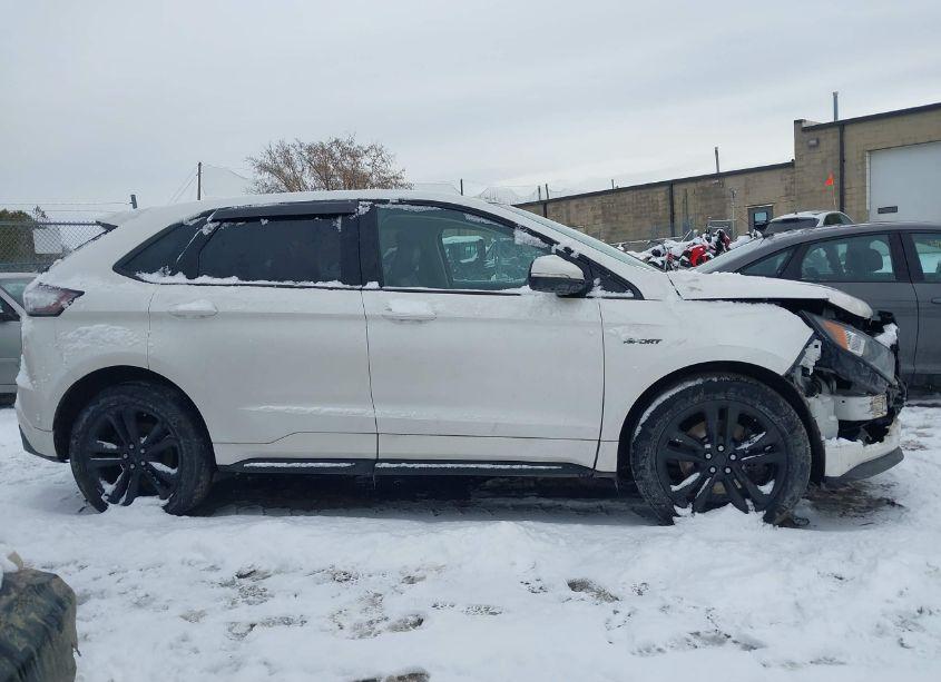 Photo 13 of 2016 Ford Edge SPORT (VIN 2FMPK4AP1GBB02066)