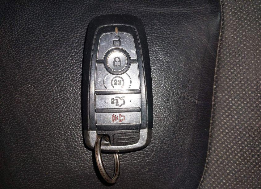 Photo 11 of 2019 Ford Edge ST (VIN 2FMPK4AP1KBB94286)