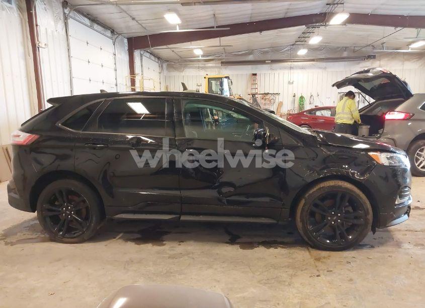 Photo 13 of 2022 Ford Edge ST (VIN 2FMPK4AP1NBA02790)