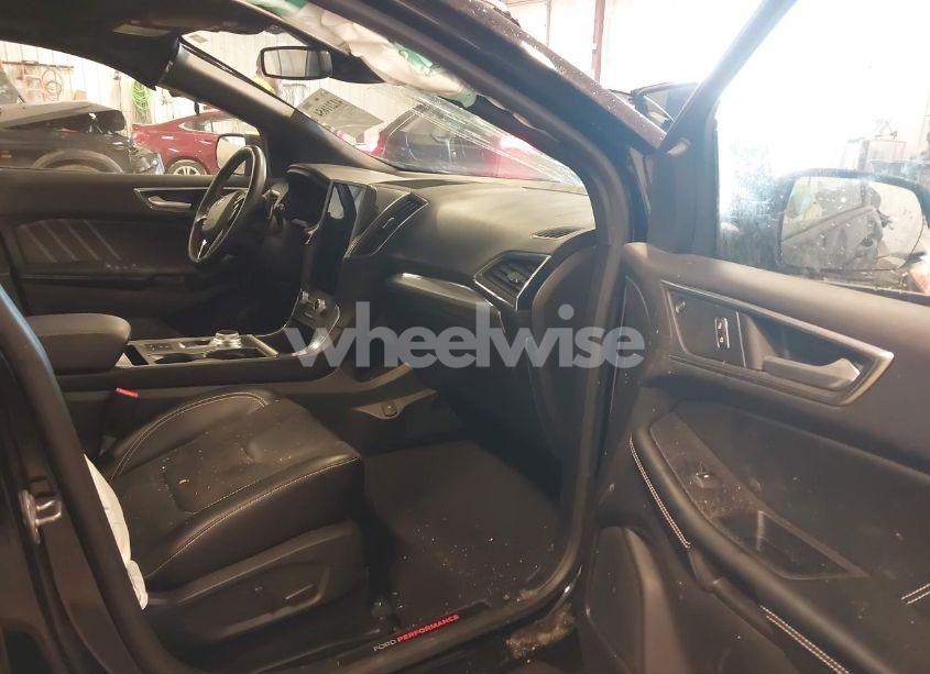 Photo 5 of 2022 Ford Edge ST (VIN 2FMPK4AP1NBA02790)