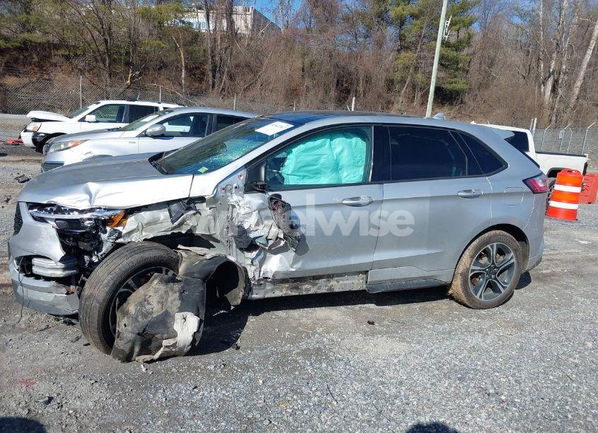 Photo 15 of 2019 Ford Edge ST (VIN 2FMPK4AP4KBB47334)