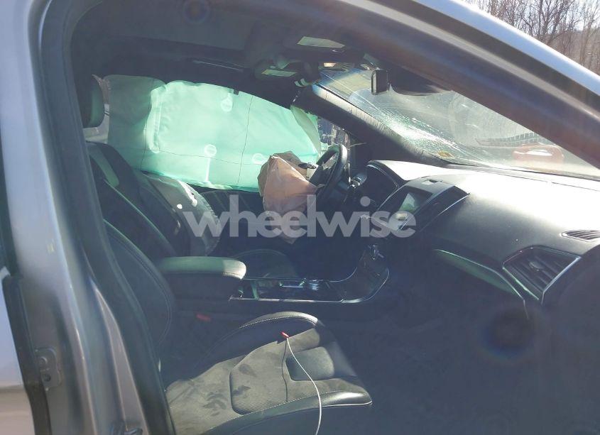 Photo 5 of 2019 Ford Edge ST (VIN 2FMPK4AP4KBB47334)