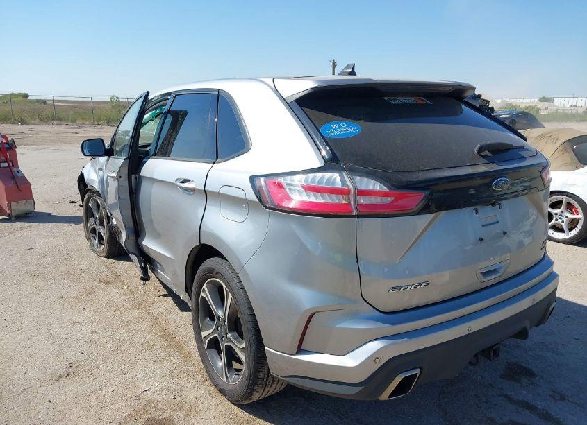 Photo 3 of 2020 Ford Edge ST (VIN 2FMPK4AP6LBB44355)