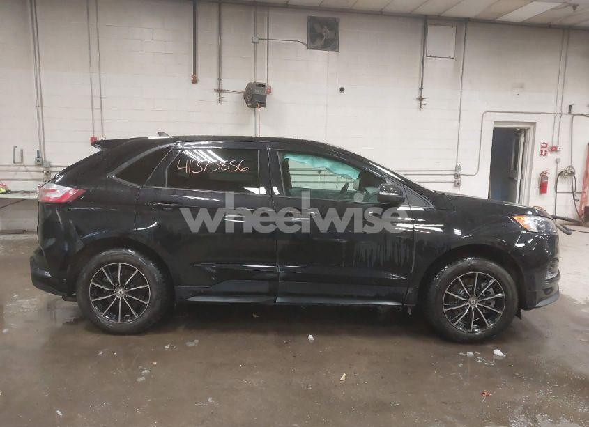 Photo 13 of 2023 Ford Edge ST (VIN 2FMPK4AP6PBA06398)