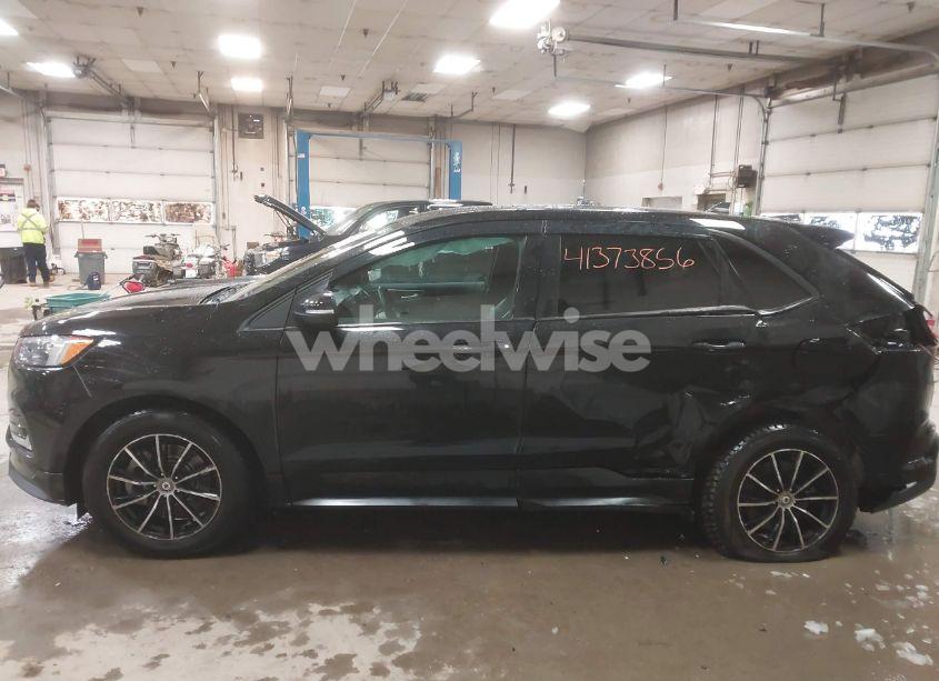 Photo 14 of 2023 Ford Edge ST (VIN 2FMPK4AP6PBA06398)