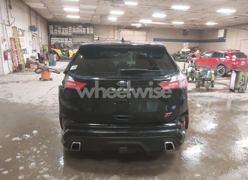Photo 16 of 2023 Ford Edge ST (VIN 2FMPK4AP6PBA06398)