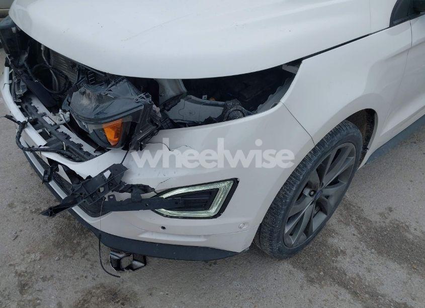 Photo 17 of 2016 Ford Edge SPORT (VIN 2FMPK4AP7GBB70243)