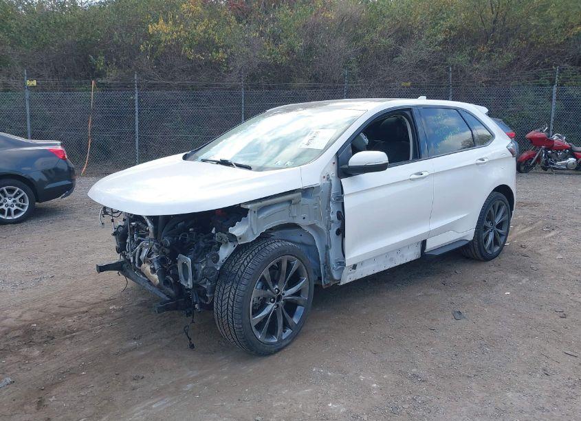 Photo 2 of 2018 Ford Edge SPORT (VIN 2FMPK4AP7JBB80813)