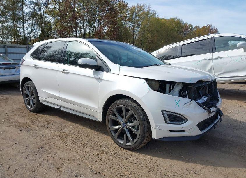 2018 Ford Edge SPORT (VIN 2FMPK4AP7JBC18377) main photo
