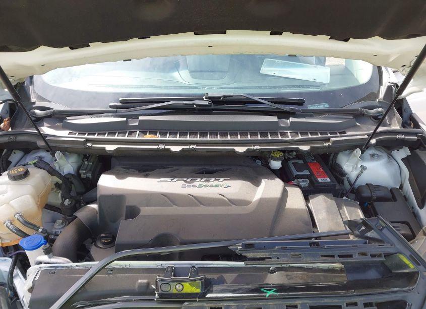 Photo 10 of 2018 Ford Edge SPORT (VIN 2FMPK4AP7JBC18377)