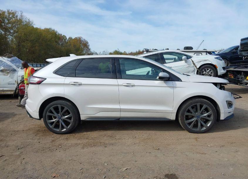 Photo 13 of 2018 Ford Edge SPORT (VIN 2FMPK4AP7JBC18377)