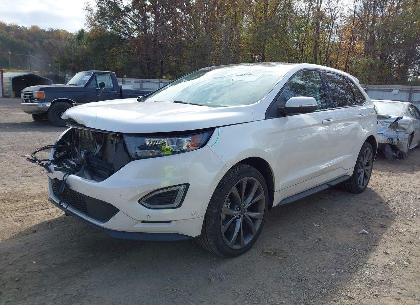 Photo 2 of 2018 Ford Edge SPORT (VIN 2FMPK4AP7JBC18377)