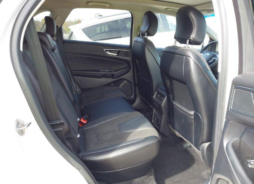 Photo 8 of 2018 Ford Edge SPORT (VIN 2FMPK4AP7JBC18377)