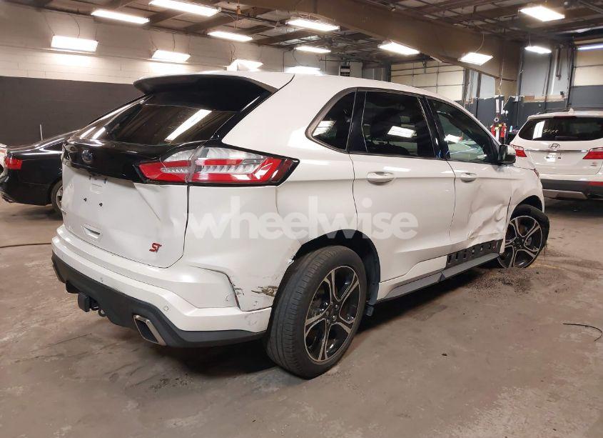 Photo 4 of 2019 Ford Edge ST (VIN 2FMPK4AP7KBB84720)