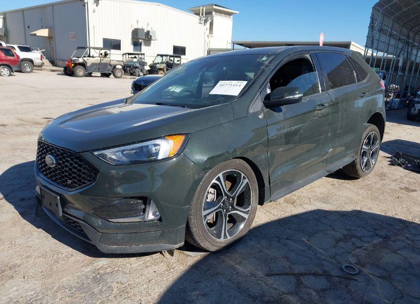 Photo 2 of 2022 Ford Edge ST (VIN 2FMPK4AP7NBA96982)