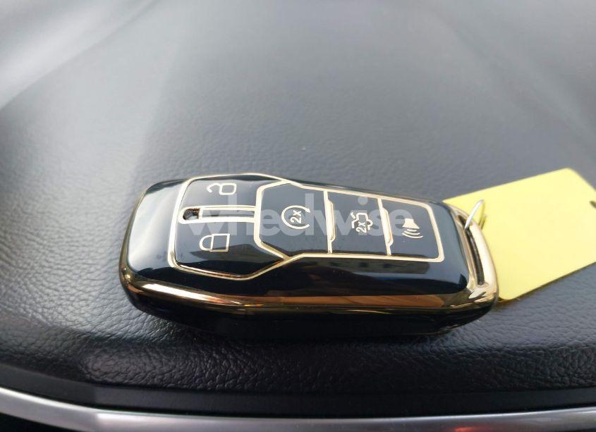 Photo 11 of 2016 Ford Edge SPORT (VIN 2FMPK4AP8GBB75970)