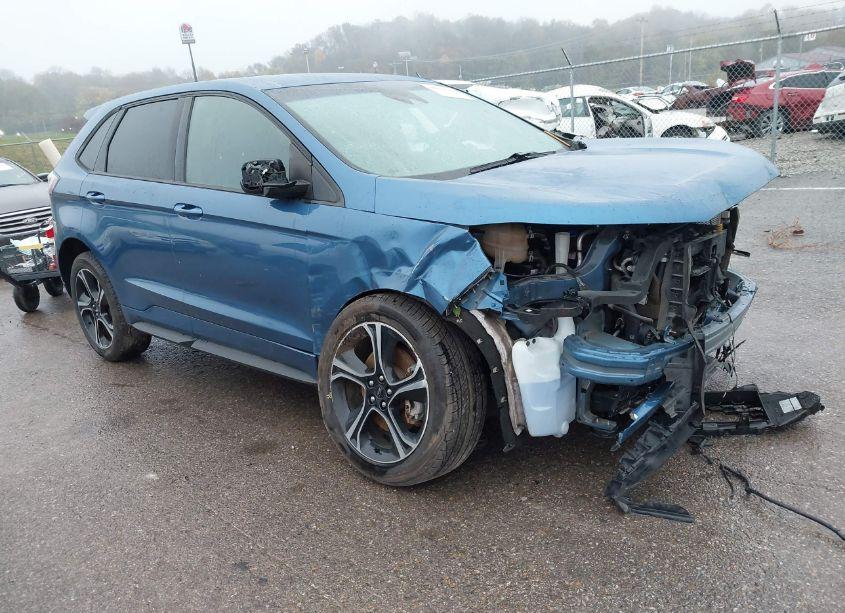 2019 Ford Edge ST (VIN 2FMPK4AP8KBB01084) main photo