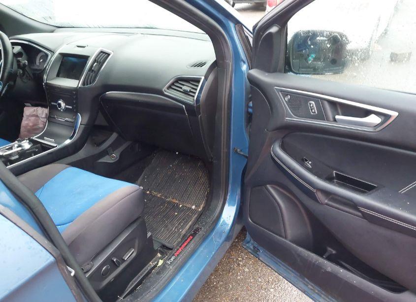 Photo 5 of 2019 Ford Edge ST (VIN 2FMPK4AP8KBB01084)