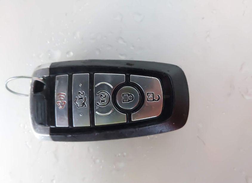 Photo 11 of 2017 Ford Edge SPORT (VIN 2FMPK4AP9HBC28600)