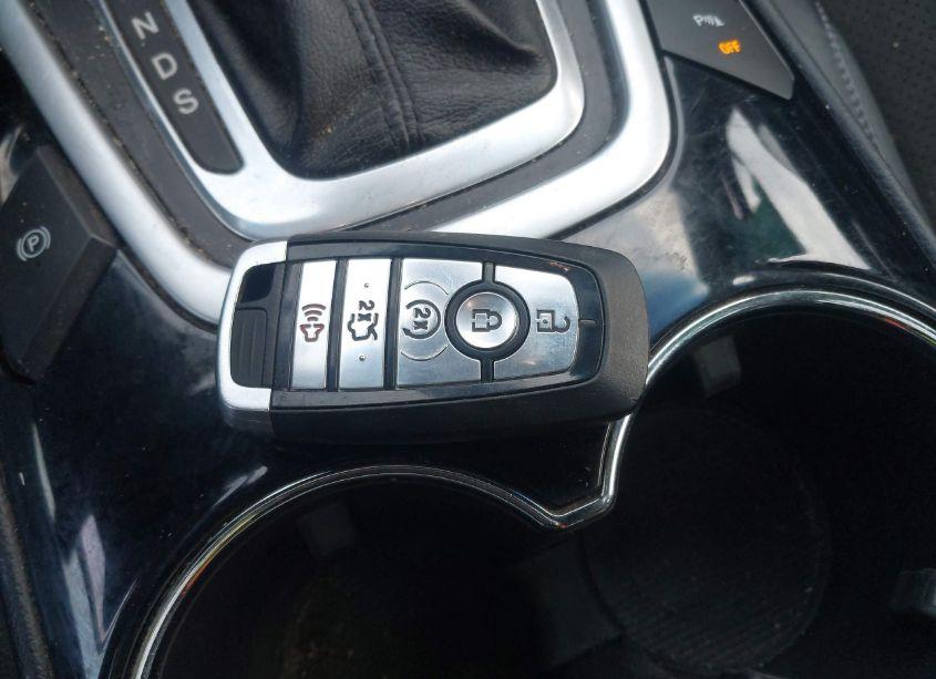 Photo 11 of 2018 Ford Edge SPORT (VIN 2FMPK4AP9JBB09032)