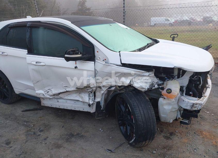 Photo 17 of 2016 Ford Edge SPORT (VIN 2FMPK4APXGBB02258)