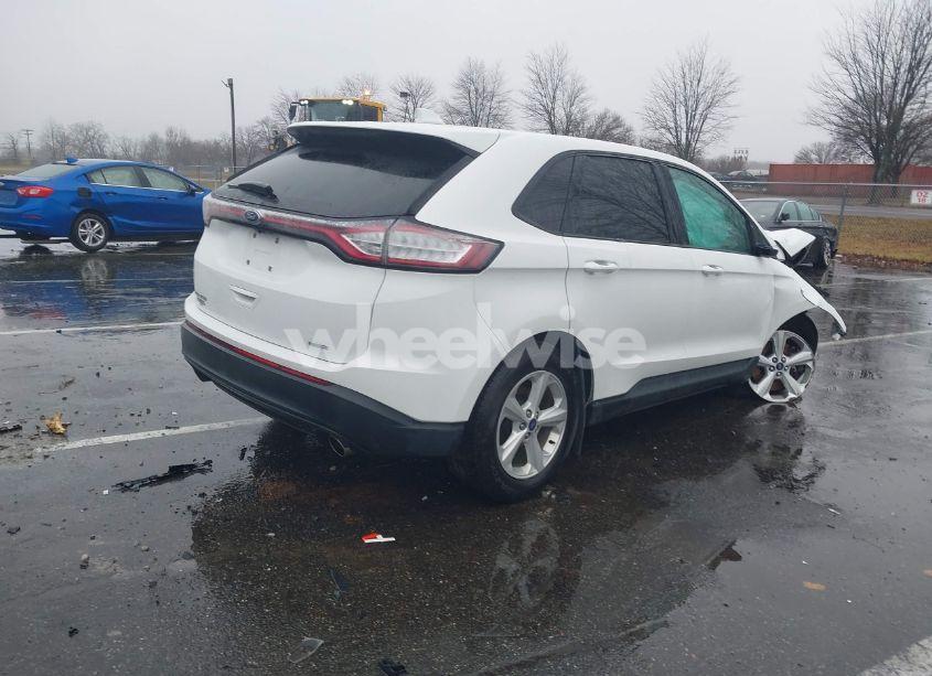 Photo 4 of 2018 Ford Edge SE (VIN 2FMPK4G90JBC09092)