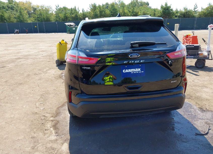 Photo 3 of 2022 Ford Edge SE (VIN 2FMPK4G90NBA27673)