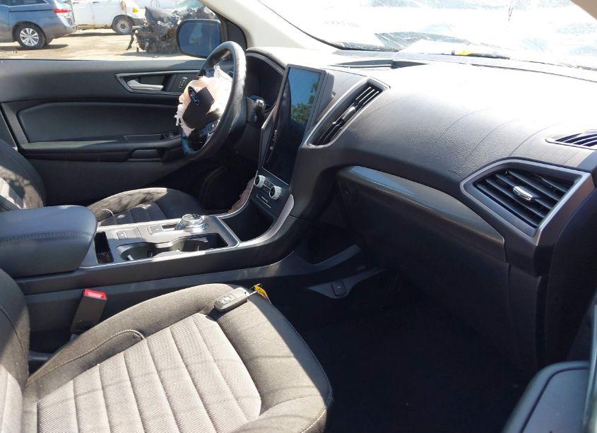 Photo 5 of 2022 Ford Edge SE (VIN 2FMPK4G90NBA27673)