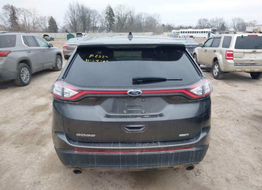 Photo 16 of 2018 Ford Edge SE (VIN 2FMPK4G91JBC00045)