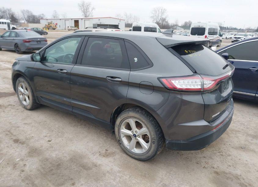 Photo 3 of 2018 Ford Edge SE (VIN 2FMPK4G91JBC00045)
