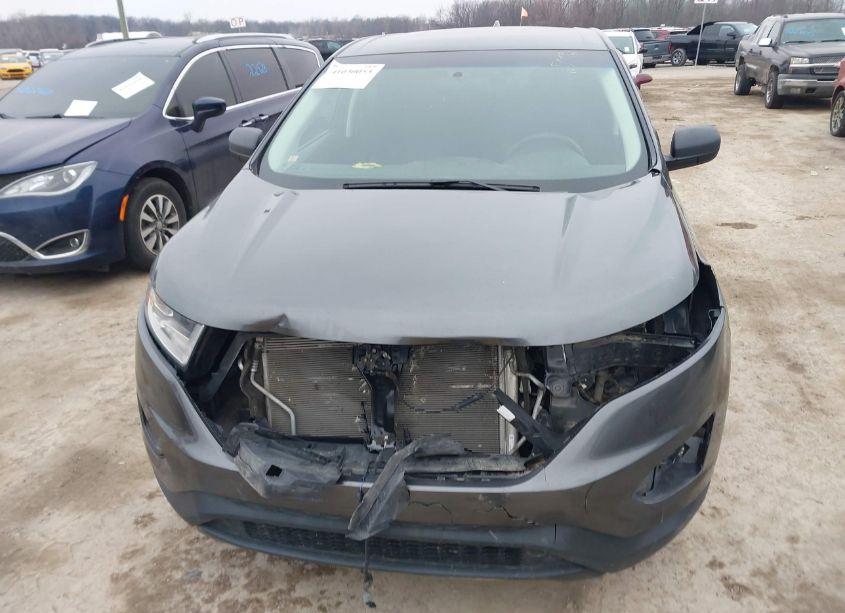 Photo 6 of 2018 Ford Edge SE (VIN 2FMPK4G91JBC00045)