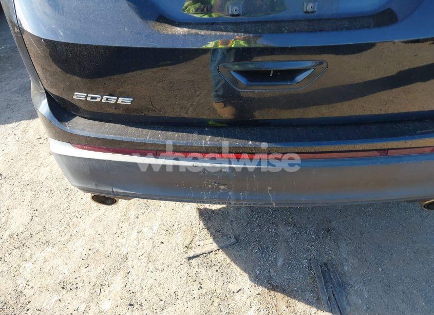 Photo 19 of 2018 Ford Edge SE (VIN 2FMPK4G91JBC61363)