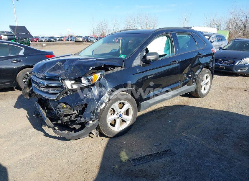 Photo 2 of 2018 Ford Edge SE (VIN 2FMPK4G91JBC61363)