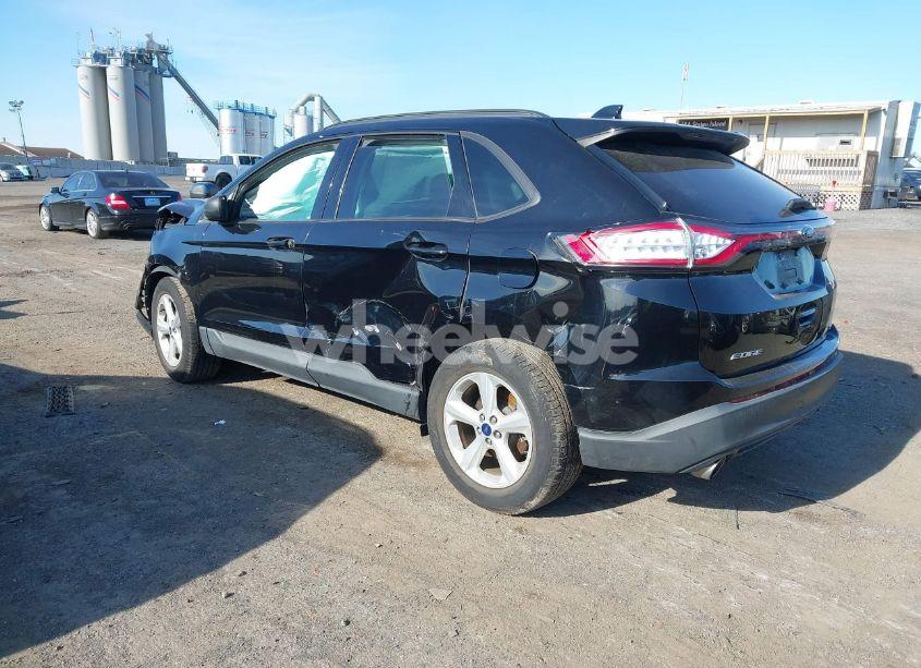 Photo 3 of 2018 Ford Edge SE (VIN 2FMPK4G91JBC61363)