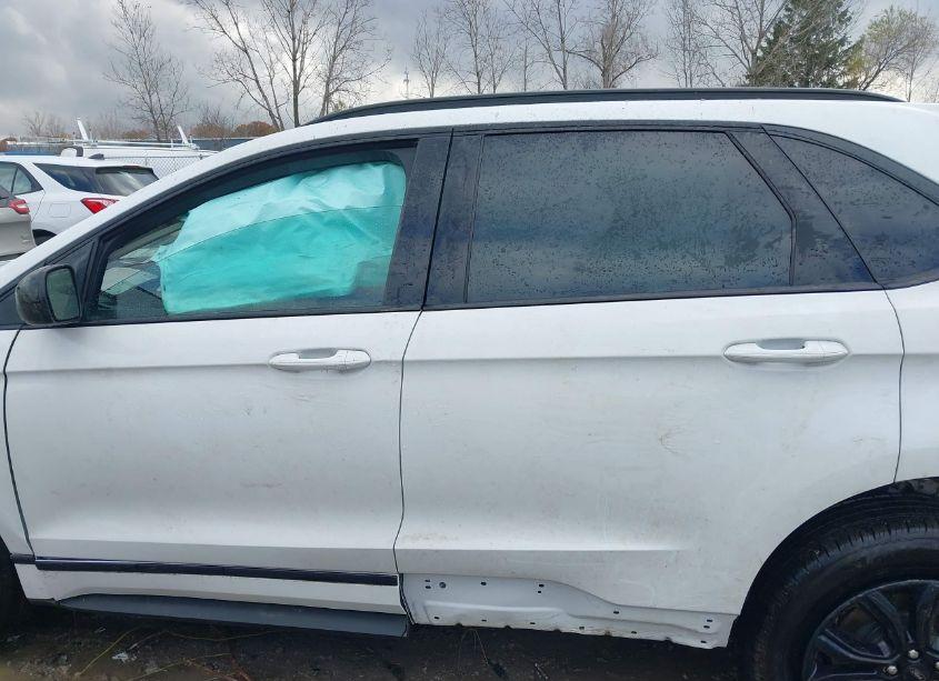 Photo 14 of 2023 Ford Edge SE (VIN 2FMPK4G91PBA06995)