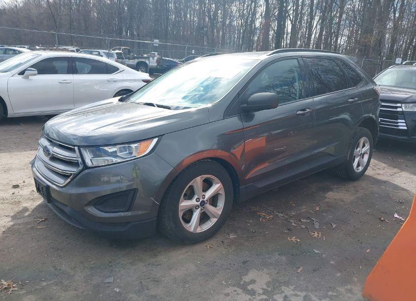 Photo 2 of 2016 Ford Edge SE (VIN 2FMPK4G92GBB70031)