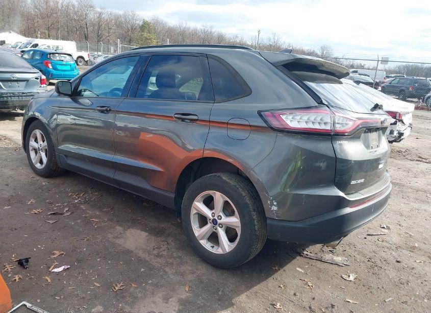 Photo 3 of 2016 Ford Edge SE (VIN 2FMPK4G92GBB70031)