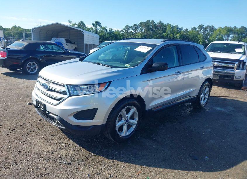 Photo 2 of 2016 Ford Edge SE (VIN 2FMPK4G92GBC26257)