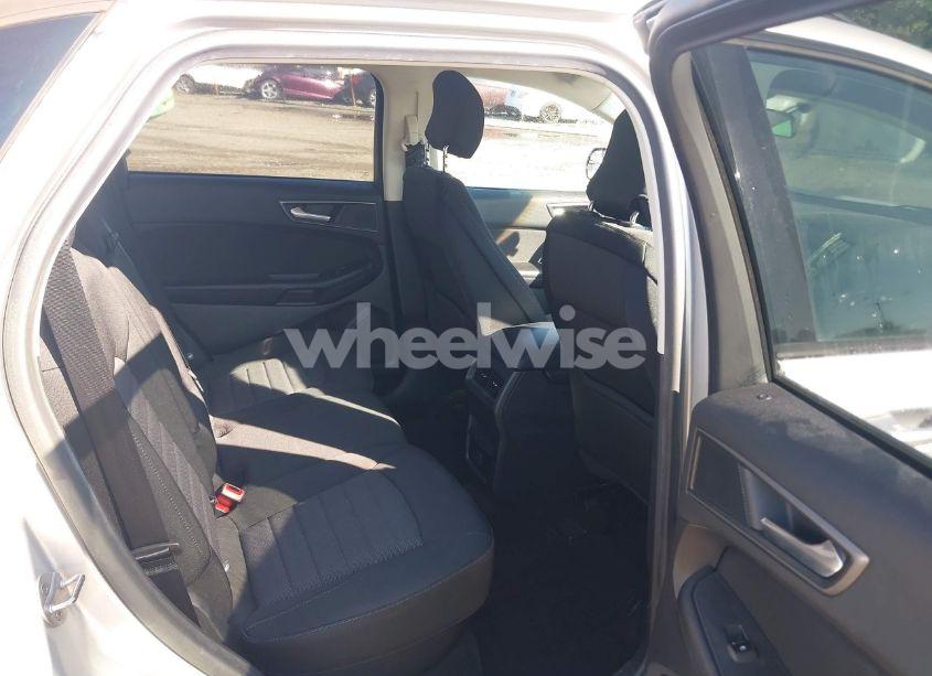 Photo 8 of 2016 Ford Edge SE (VIN 2FMPK4G92GBC26257)