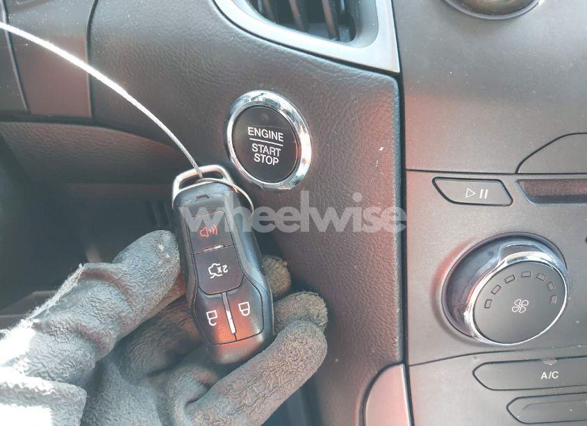 Photo 11 of 2017 Ford Edge SE (VIN 2FMPK4G92HBB20053)