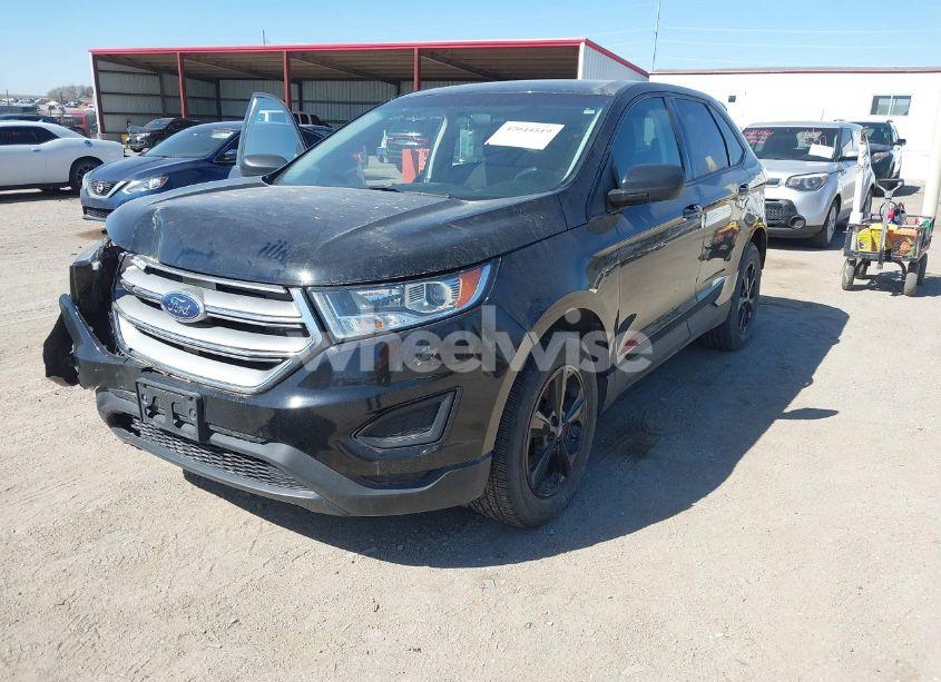 Photo 2 of 2017 Ford Edge SE (VIN 2FMPK4G92HBB20053)