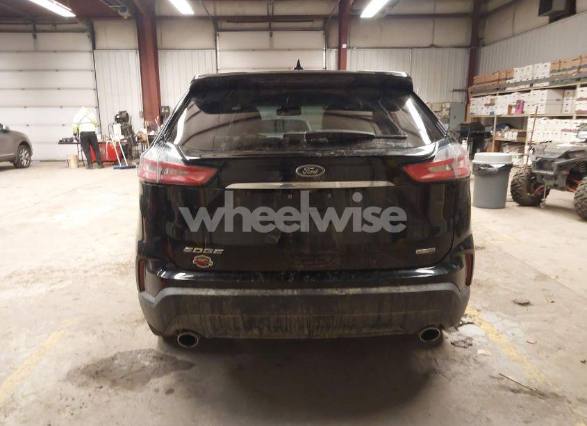 Photo 16 of 2019 Ford Edge SE (VIN 2FMPK4G92KBC39891)