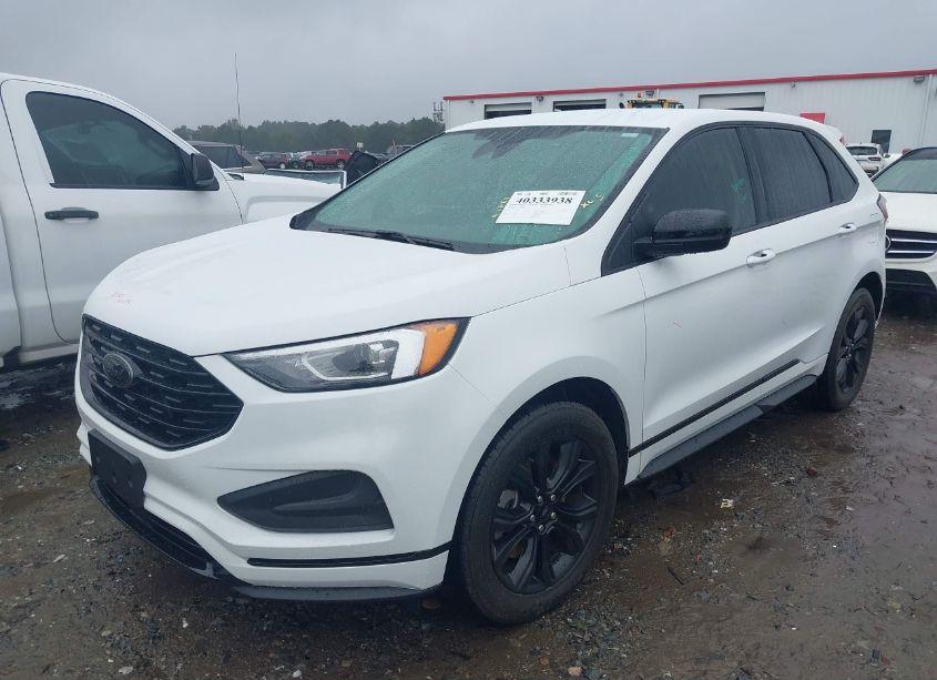 Photo 2 of 2022 Ford Edge SE (VIN 2FMPK4G92NBA78141)