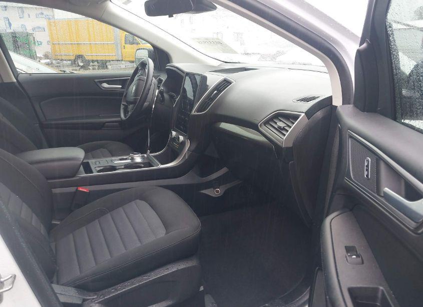 Photo 5 of 2022 Ford Edge SE (VIN 2FMPK4G92NBA78141)