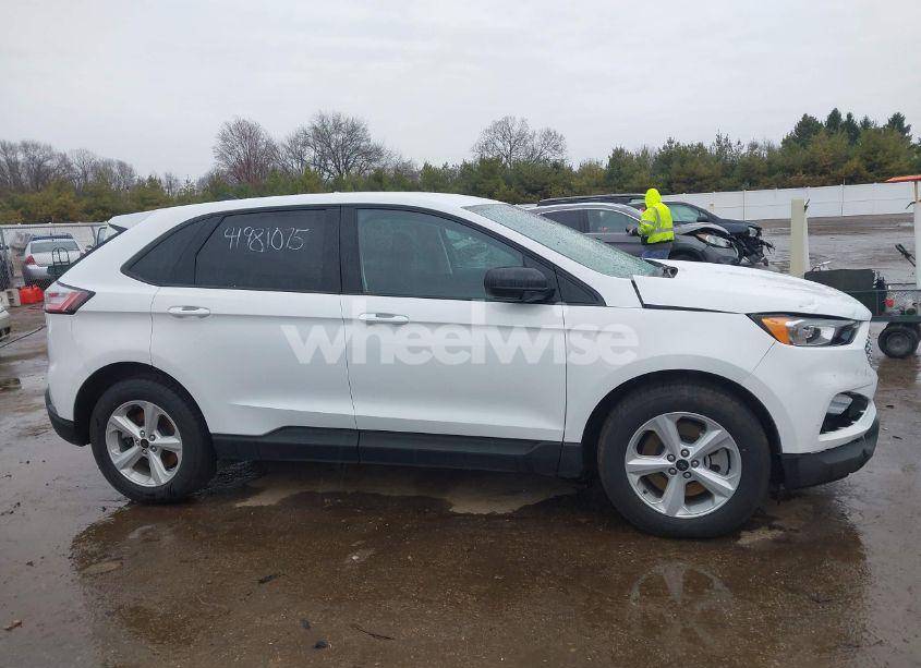 Photo 13 of 2023 Ford Edge SE (VIN 2FMPK4G92PBA49967)